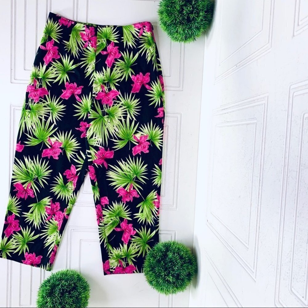 BRIGGS TROPICAL STRETCH CAPRI/CROP pants